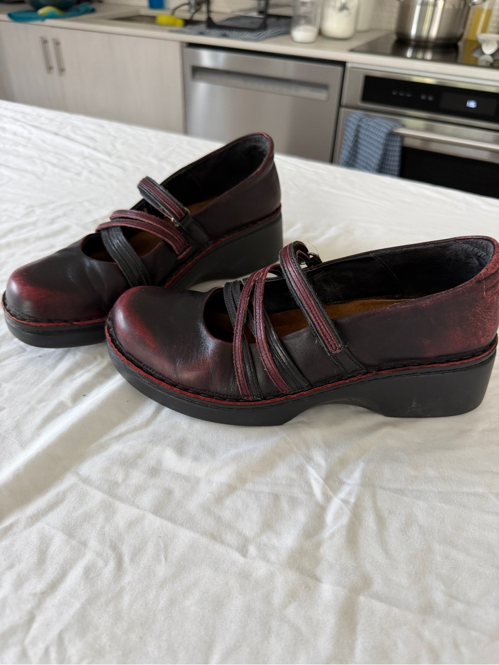Naot Women’s Mary Jane Platform Shoes in Black & Red - Size 39